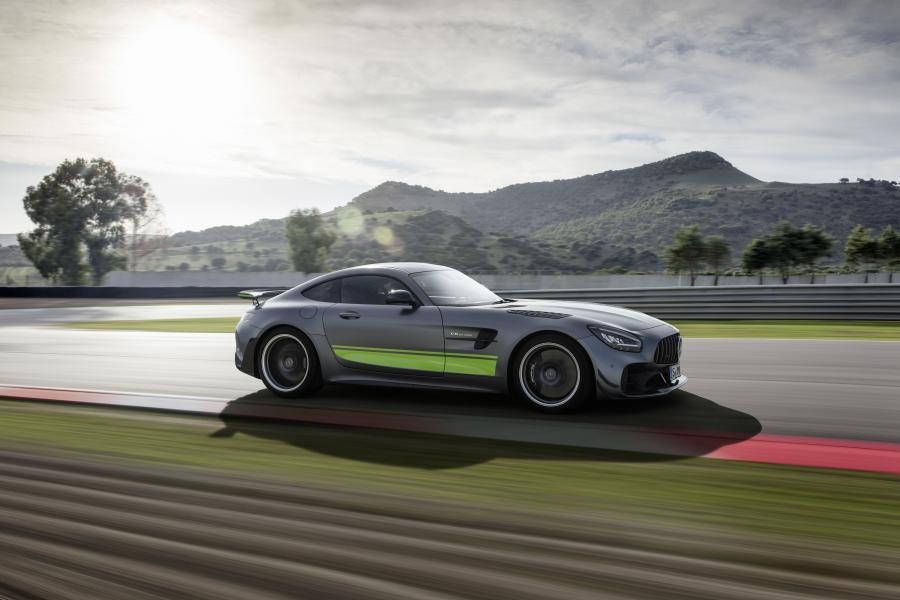  Mercedes-AMG GT R PRO (C190) 2019 года  (WW) (фото 8 из 50)